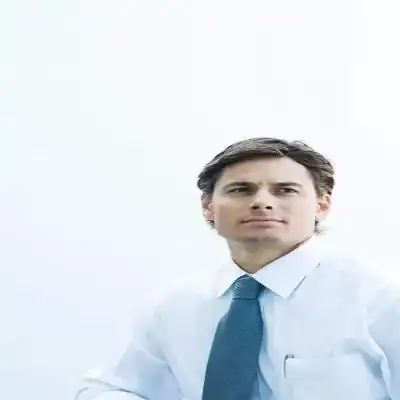 庞梓泽